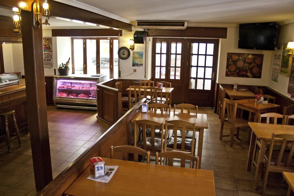 Hostal La Maya Cercedilla Buitenkant foto