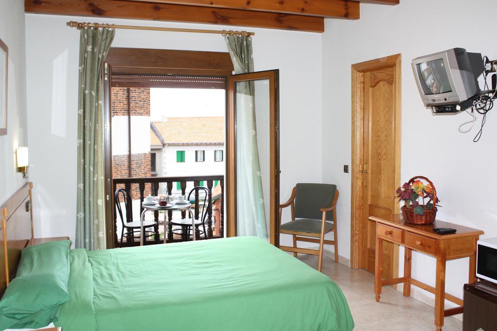Hostal La Maya Cercedilla Kamer foto