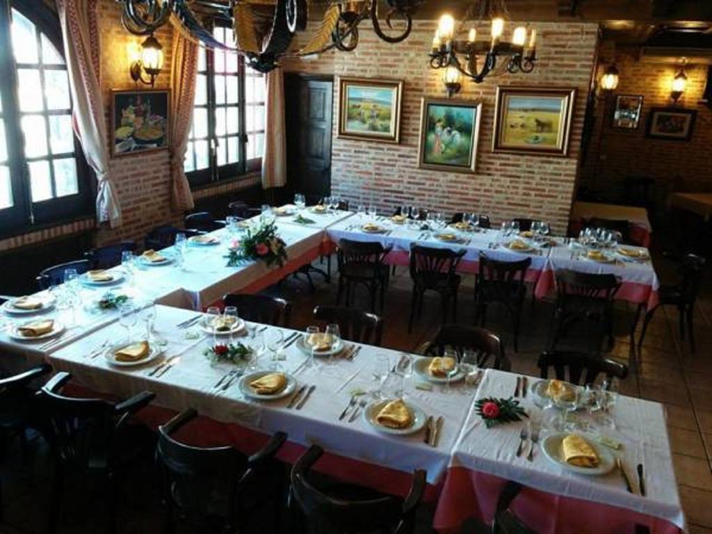 Hostal La Maya Cercedilla Buitenkant foto