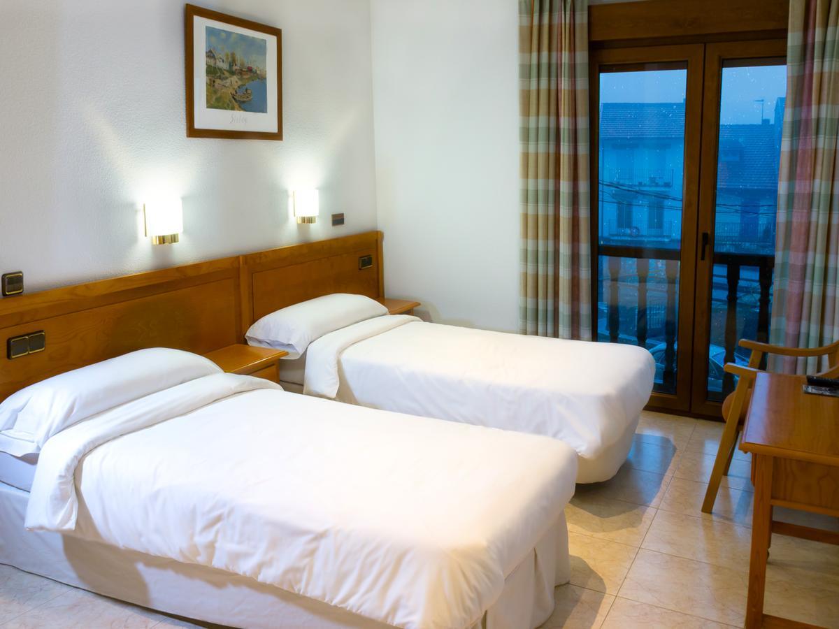 Hostal La Maya Cercedilla Buitenkant foto